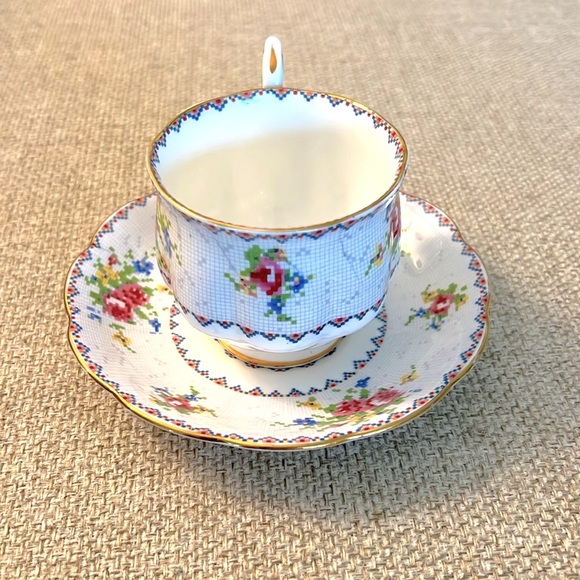 Royal Albert England Bone China Tea Cup Petit Point Cross Stitch - Picture 3 of 8
